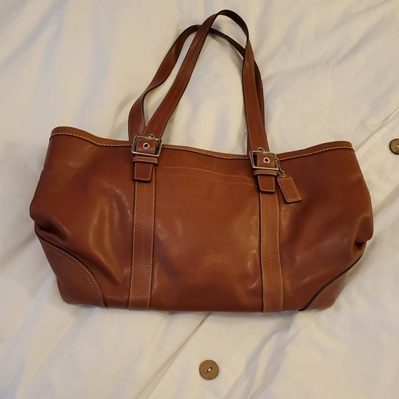 Coach leather purse - Picture 2 of 8
